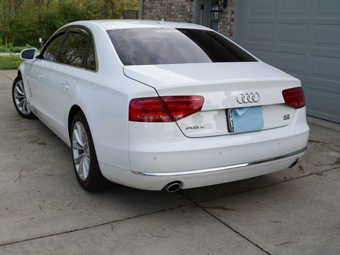 Used 2011 Audi A8 L 4.2 AWD/4WD image 9