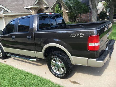 Used 2007 Ford F150 Lariat image 12