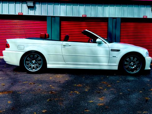 Used 2004 BMW M3 Convertible image 4