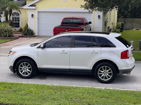 Used 2011 Ford Edge Limited w/ 302A Rapid Spec Order Code FWD image 11