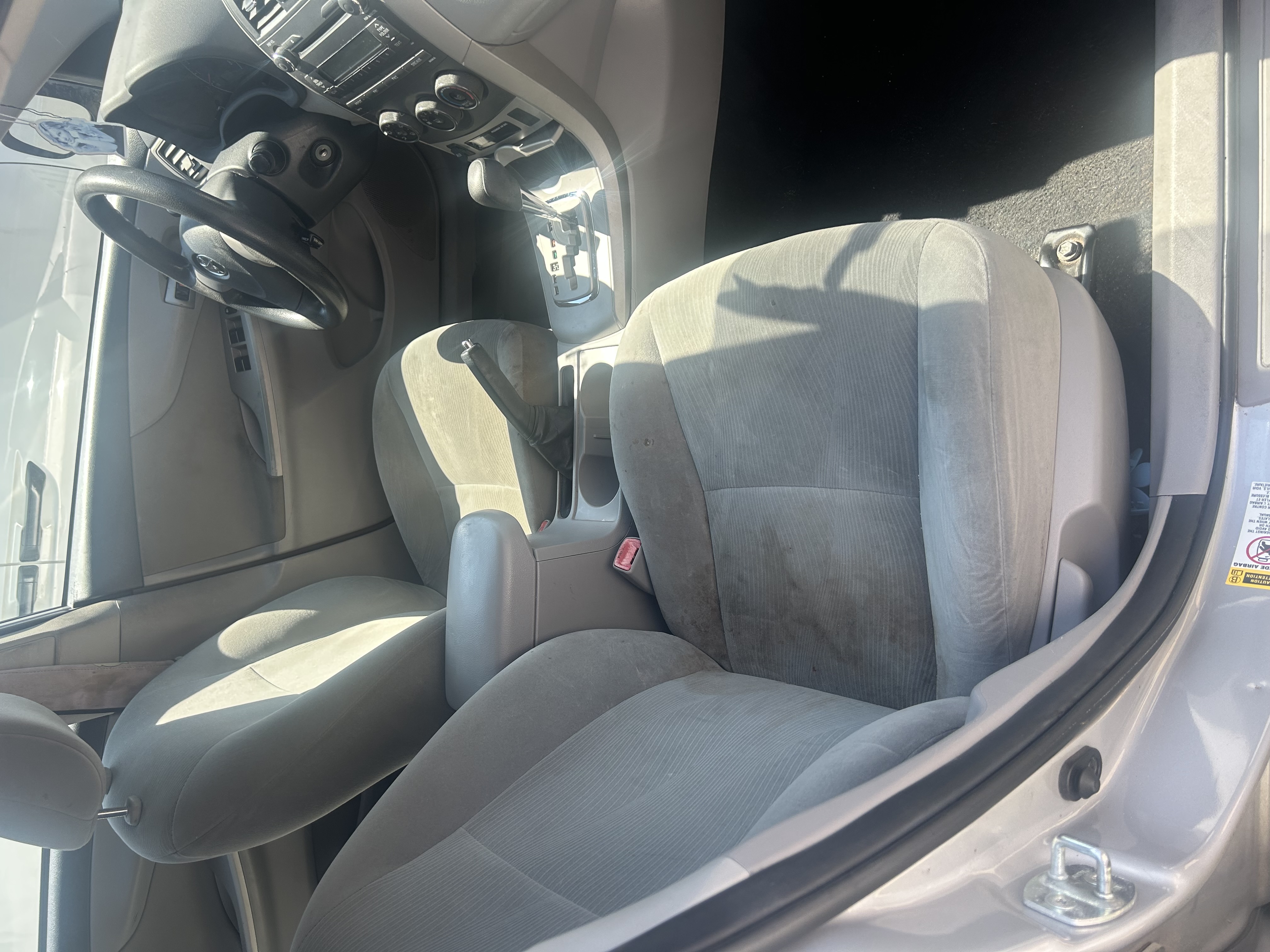 Used 2011 Toyota Corolla LE FWD image 5