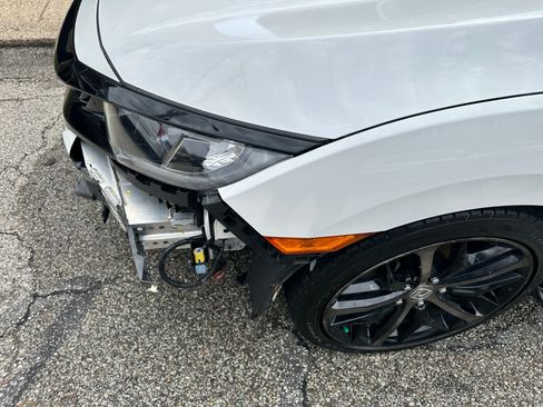 Used 2021 Honda Civic Sport image 12