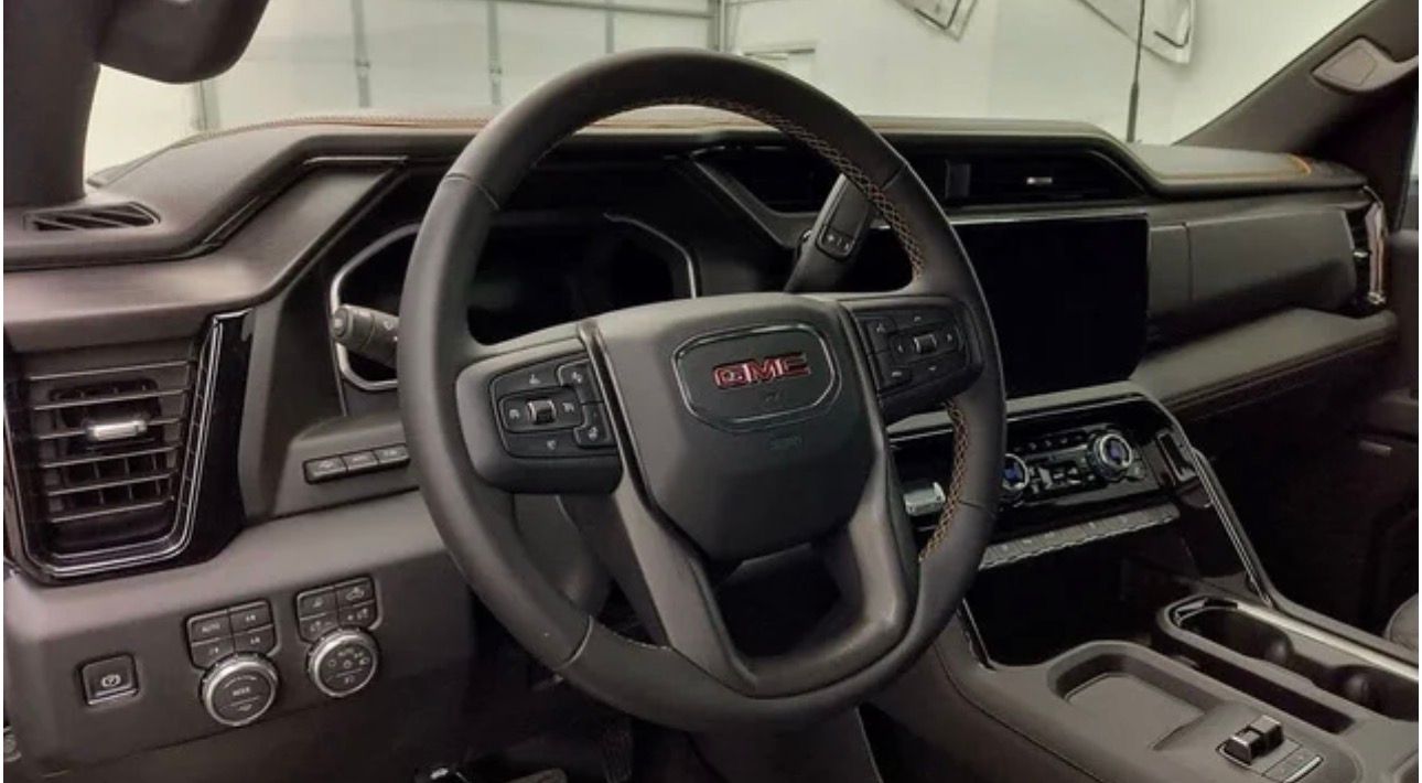 Used 2026 GMC Sierra 3500 AT4 w/ AT4 Premium Plus Package AWD/4WD image 2