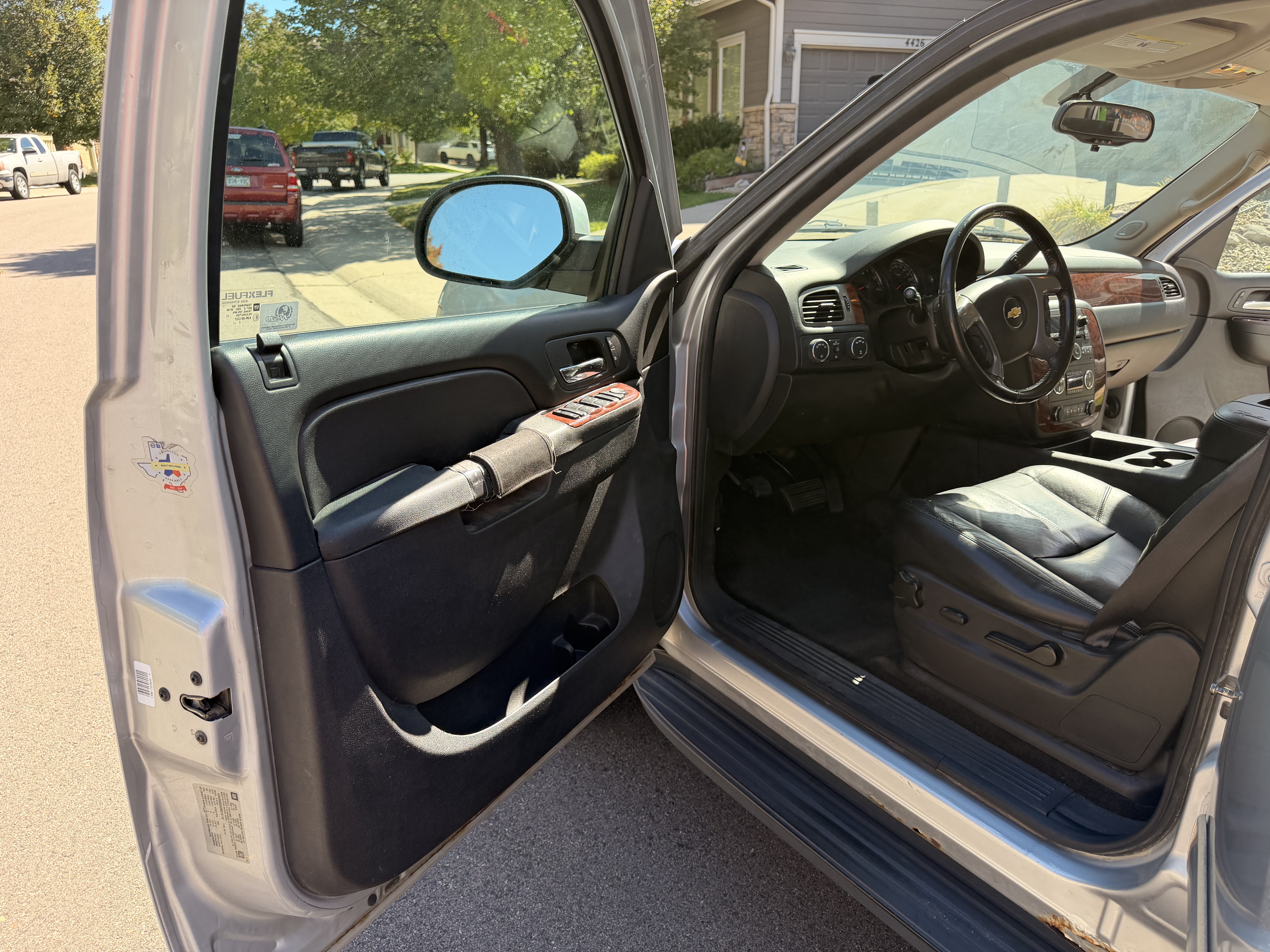 Used 2013 Chevrolet Tahoe LT AWD/4WD image 15