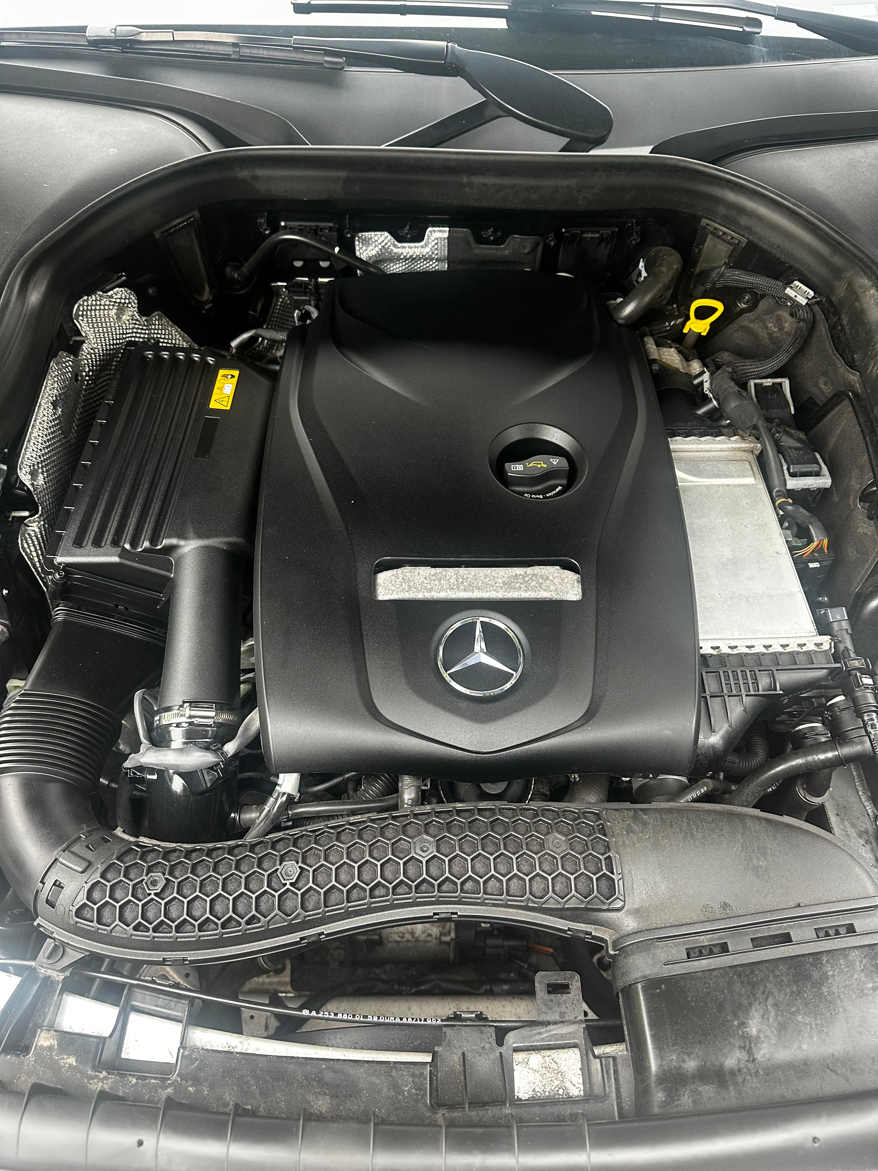 Used 2018 Mercedes-Benz GLC 300 4MATIC image 6