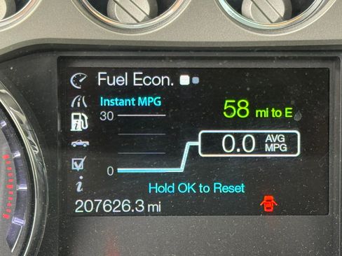 Used 2016 Ford F250 Lariat w/ Lariat Ultimate Package AWD/4WD image 13