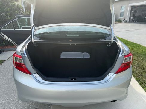 Used 2013 Toyota Camry SE image 6