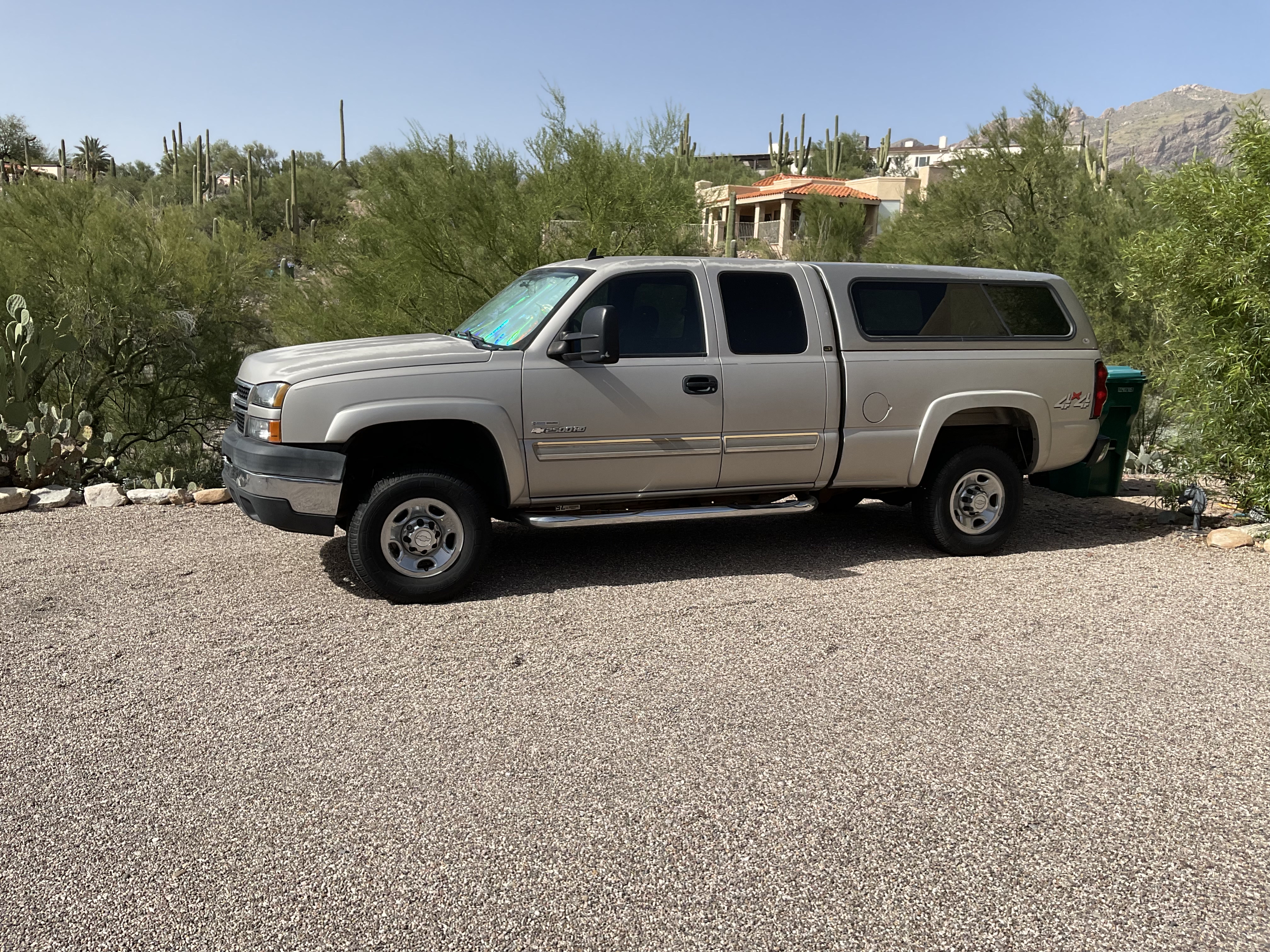Used 2007 Chevrolet Silverado 2500 LT w/ Heavy-Duty Power Package AWD/4WD image 1