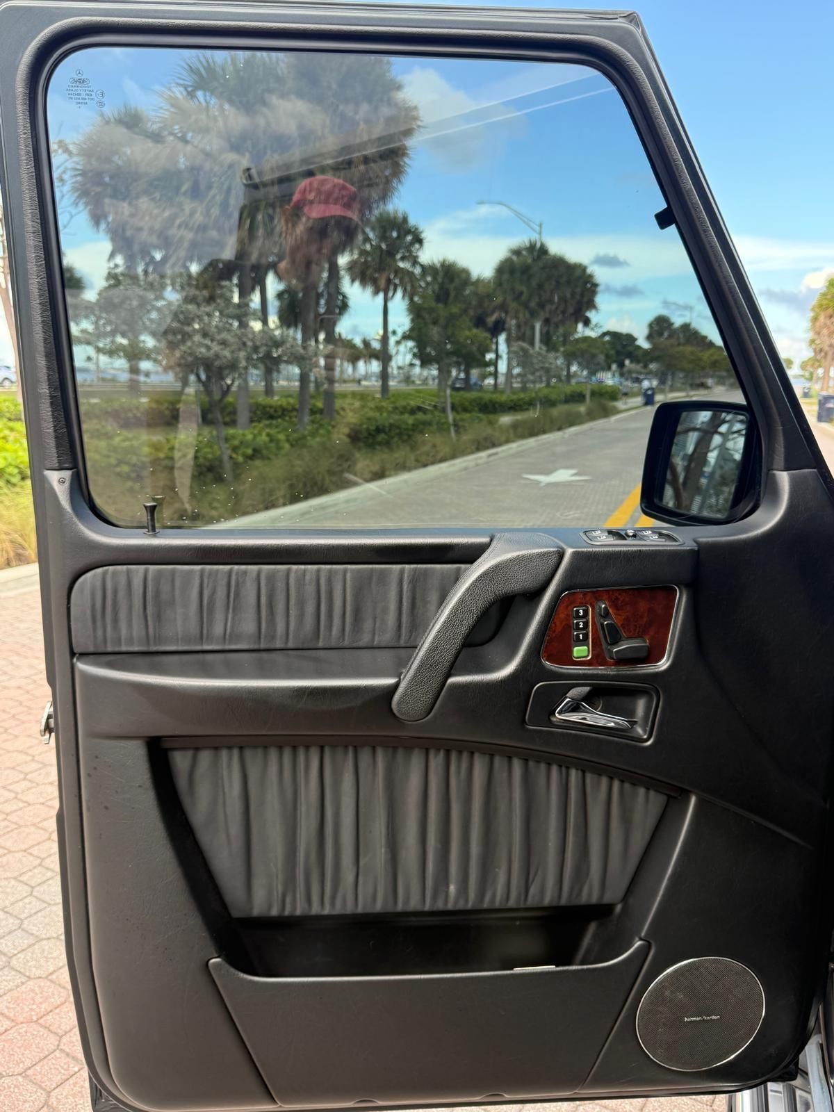 Used 2012 Mercedes-Benz G 550 image 9