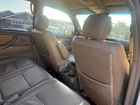 Used 2005 Toyota Sequoia SR5 w/ Convenience Pkg RWD image 19