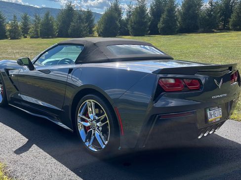 Used 2014 Chevrolet Corvette Stingray Convertible w/ 3LT Preferred Equipment Group image 11