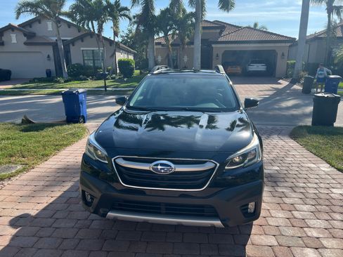 Used 2020 Subaru Outback Limited AWD/4WD image 1
