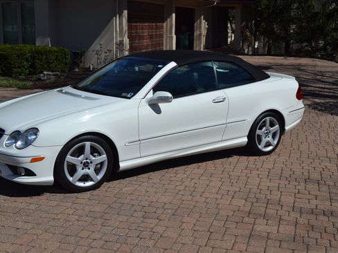 Used 2007 Mercedes-Benz CLK 550 Cabriolet image 2