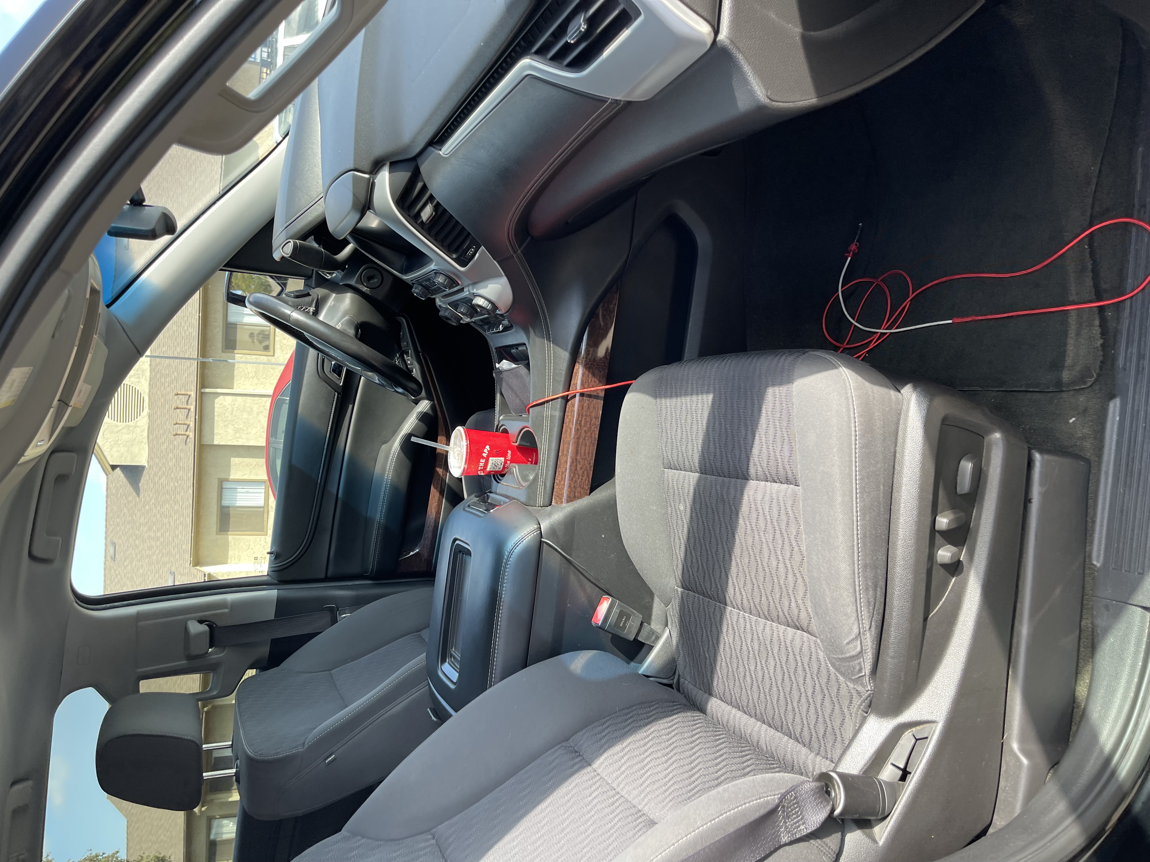 Used 2016 GMC Yukon SLE w/ Convenience Package RWD image 4