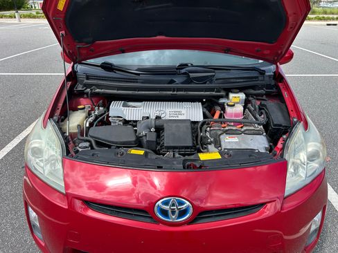 Used 2010 Toyota Prius Three w/ Navigation Pkg FWD image 1