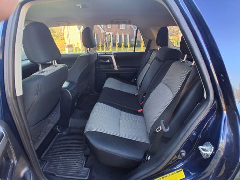 Used 2023 Toyota 4Runner SR5 image 17