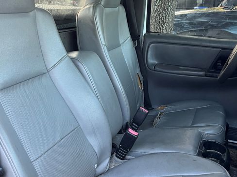 Used 2006 Ford Ranger XLT image 8