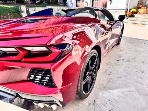 Used 2020 Chevrolet Corvette Stingray Convertible 2D w/ 2LT Preferred Equipment Group image 17