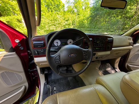 Used 2007 Ford F350 Lariat AWD/4WD image 14