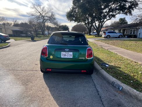 Used 2022 MINI Cooper SE image 5