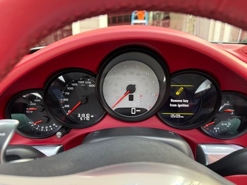 Used 2012 Porsche 911 Carrera S image 5