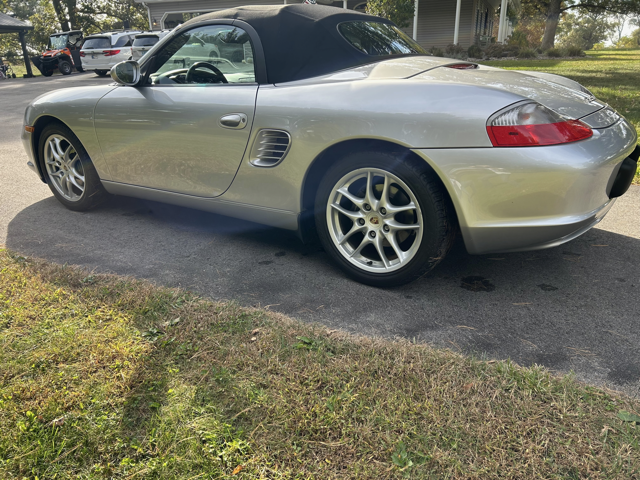 Used 2003 Porsche Boxster RWD image 8