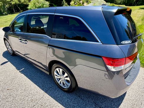 Used 2017 Honda Odyssey EX-L image 4