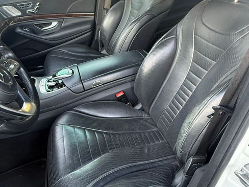 Used 2019 Mercedes-Benz S 560 Sedan image 18
