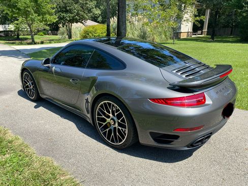 Used 2015 Porsche 911 Turbo S image 12