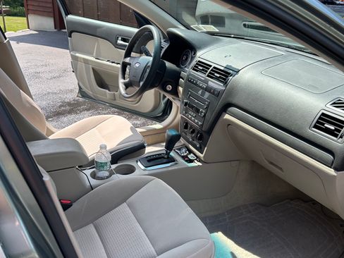 Used 2006 Ford Fusion SE FWD image 6