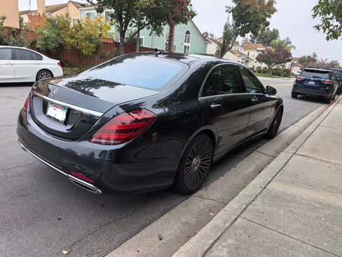 Used 2018 Mercedes-Benz S 560 Sedan image 6