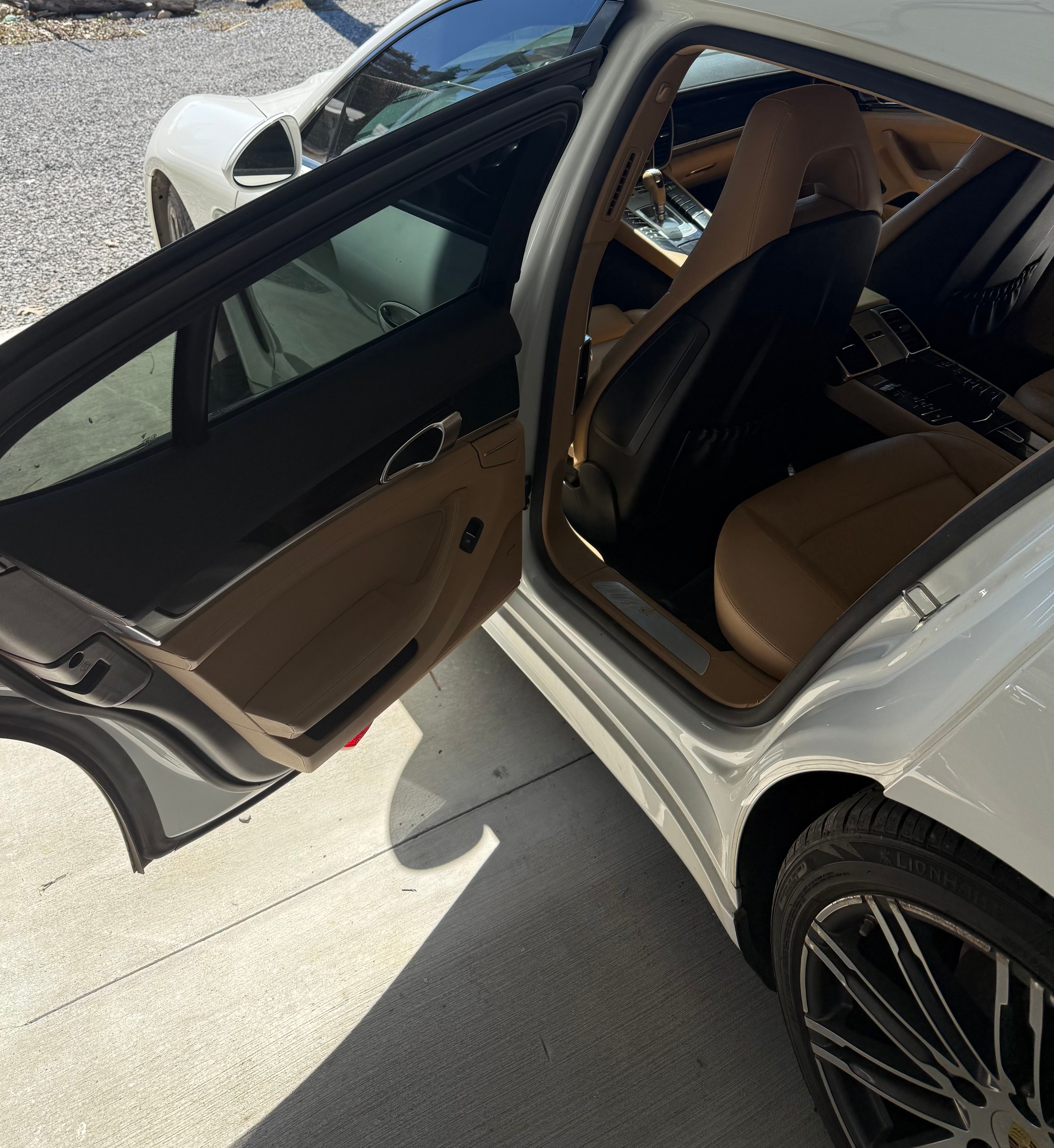 Used 2016 Porsche Panamera Edition RWD image 13
