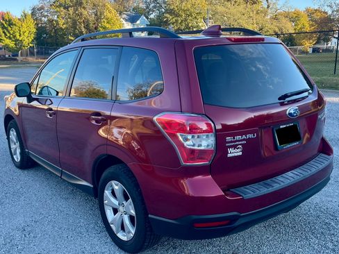 Used 2016 Subaru Forester 2.5i Premium w/ All-Weather Package image 4