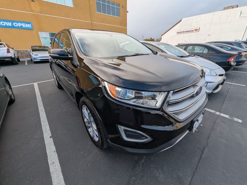 Used 2017 Ford Edge Titanium w/ Equipment Group 301A image 12