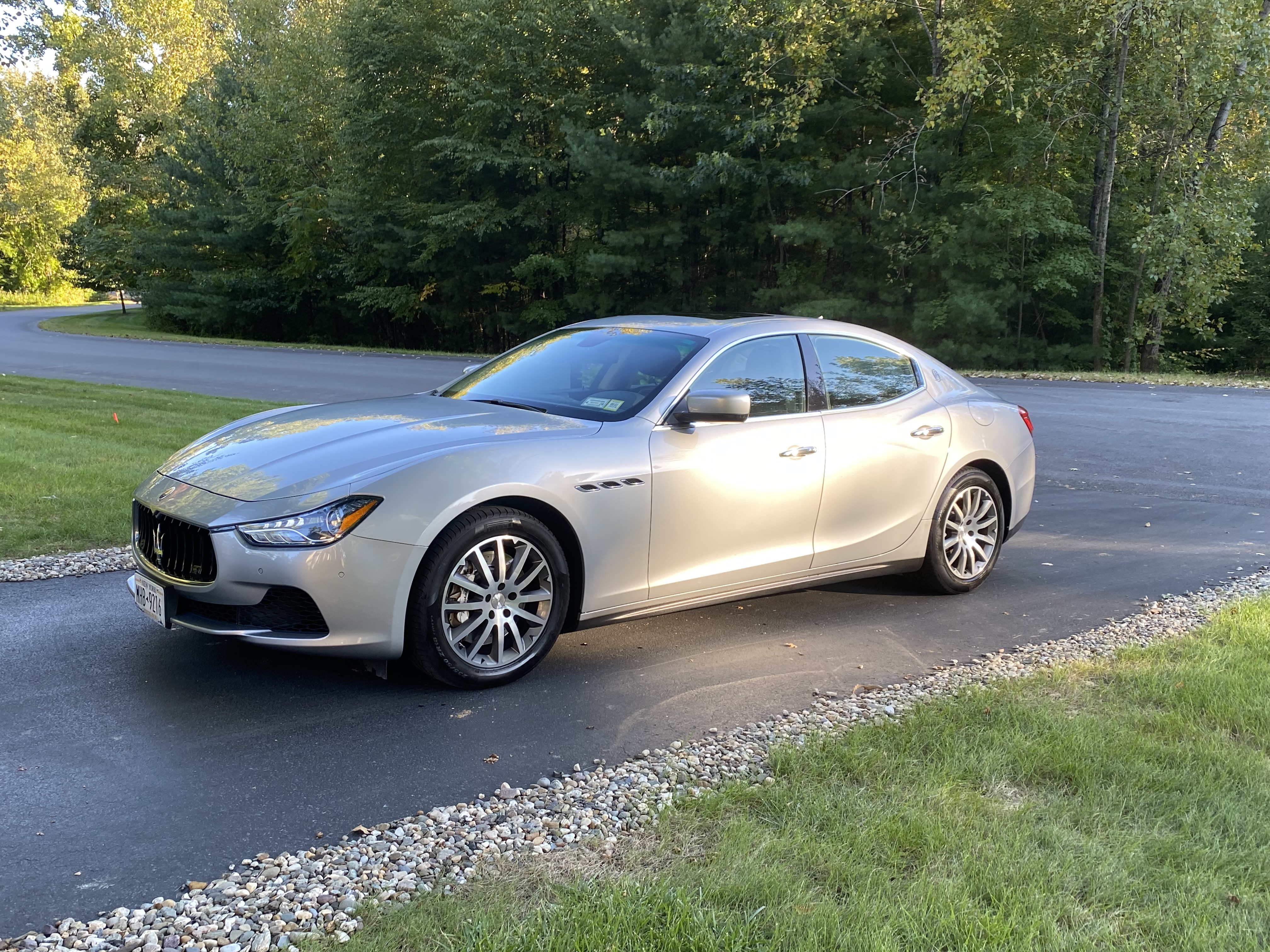 Used 2014 Maserati Ghibli S Q4 AWD/4WD image 1