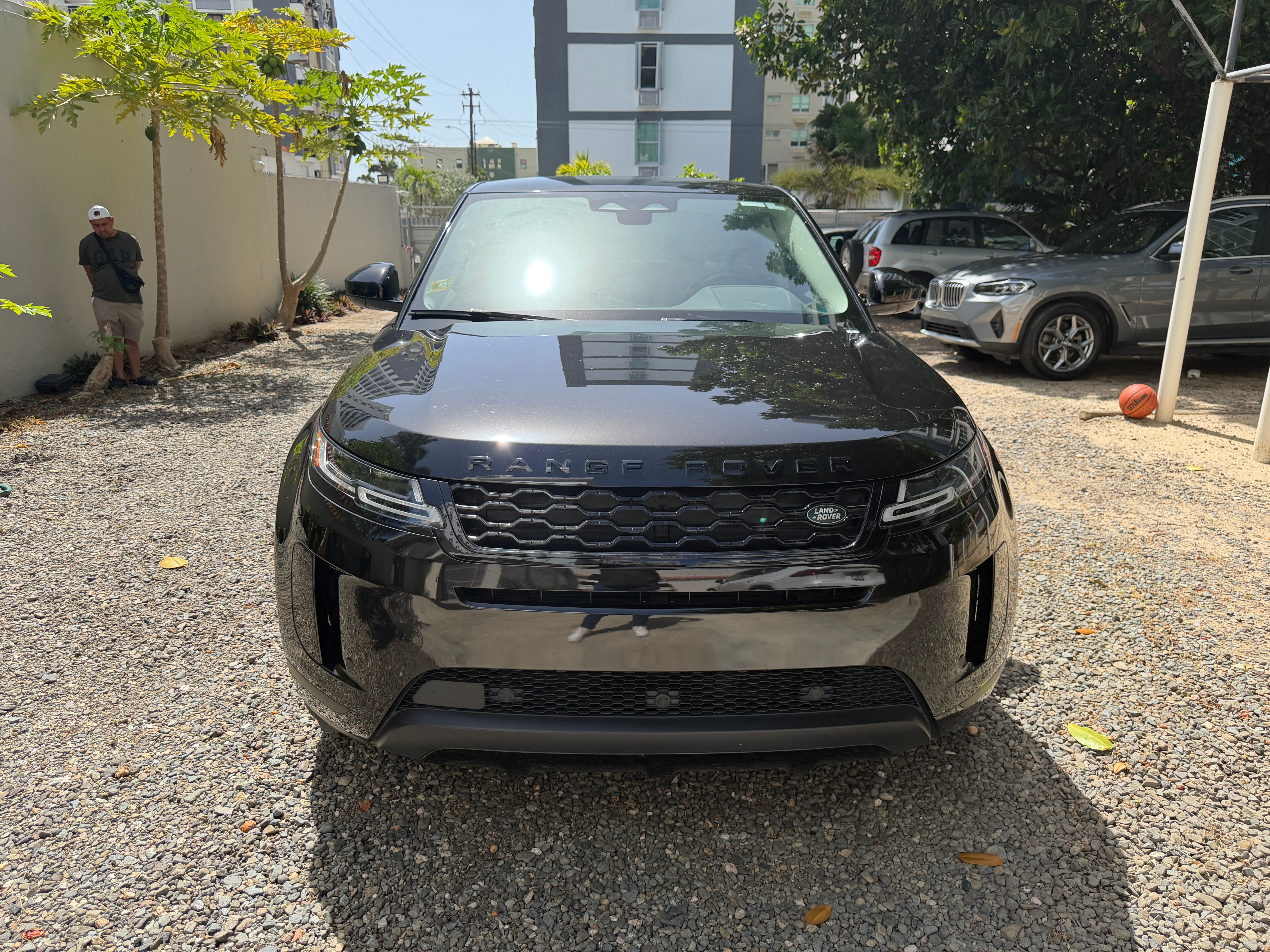 Used 2022 Land Rover Range Rover Evoque SE AWD/4WD image 8