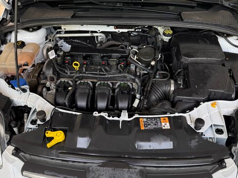 Used 2014 Ford Focus SE FWD image 15