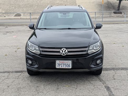 Used 2016 Volkswagen Tiguan SE image 1