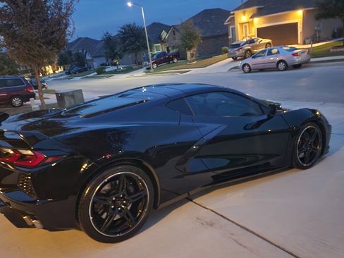 Used 2021 Chevrolet Corvette Stingray Premium Cpe w/ Z51 Performance Package image 5