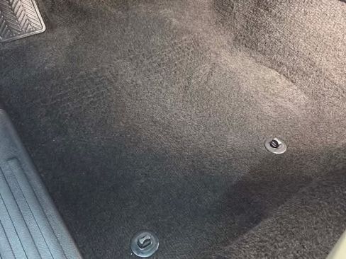 Used 2021 Toyota 4Runner Limited image 8