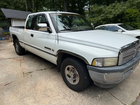Used 1995 Dodge Ram 1500 Truck 2WD Club Cab image 5