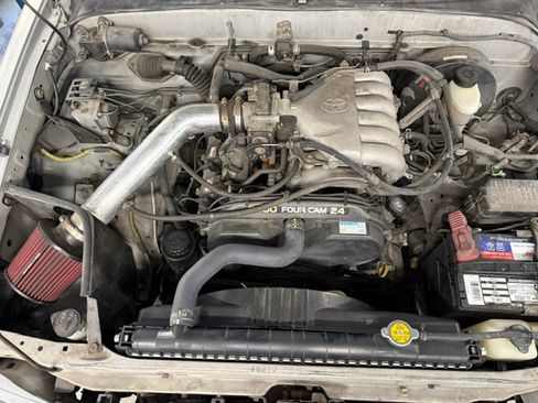 Used 2003 Toyota Tacoma PreRunner RWD image 12
