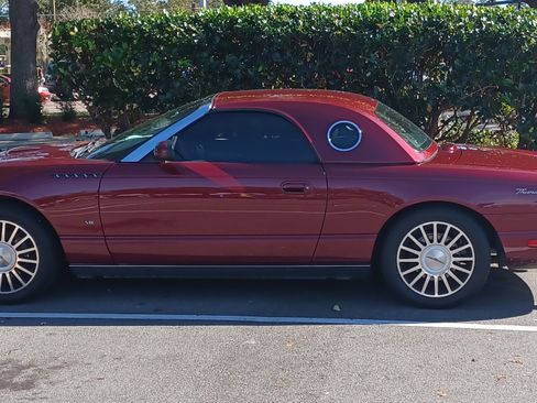 Used 2004 Ford Thunderbird RWD image 18