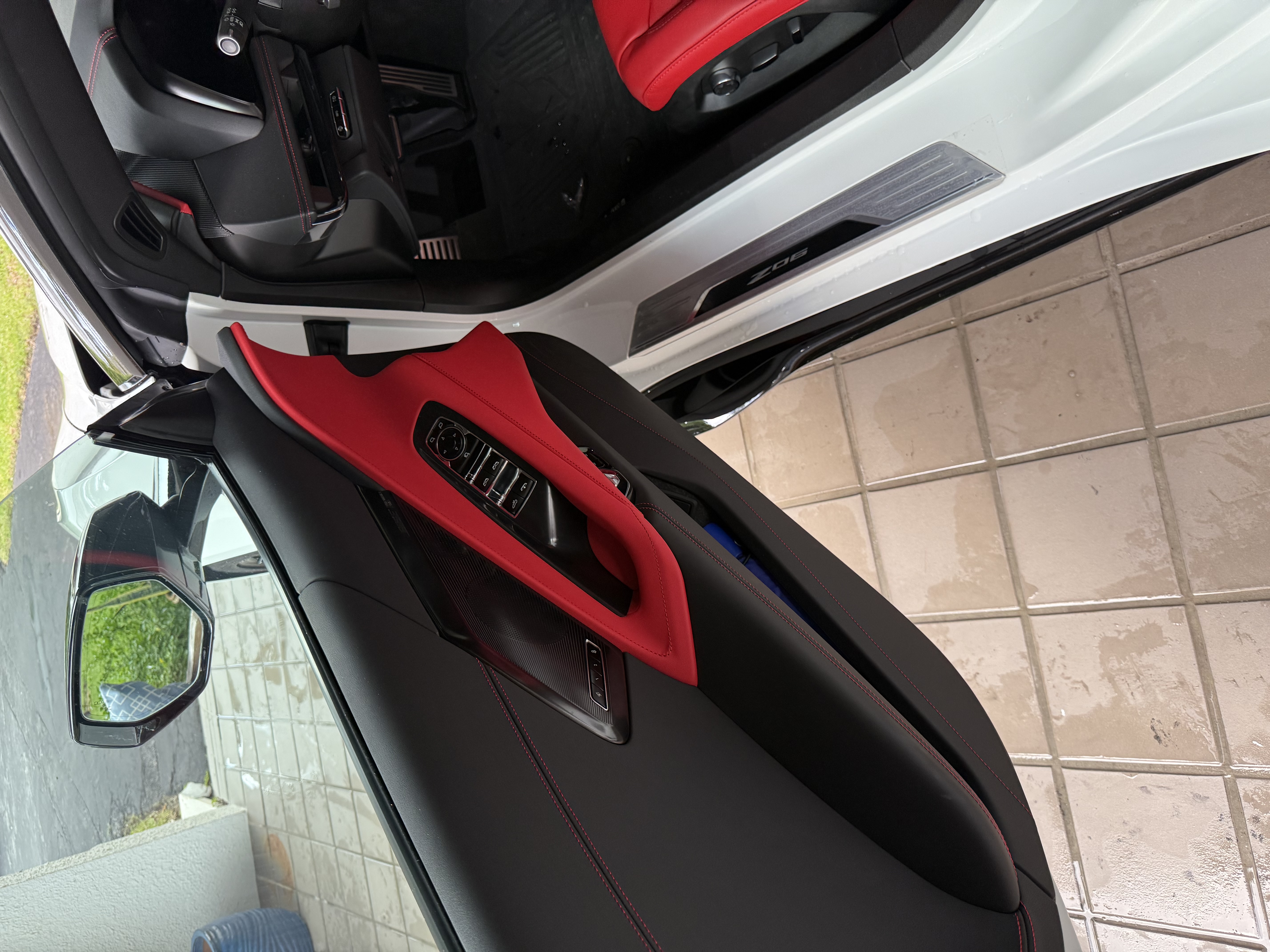 Used 2023 Chevrolet Corvette Z06 w/ Stealth Interior Trim Package RWD image 14