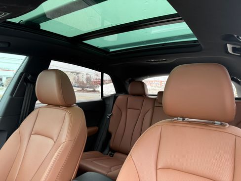 Used 2024 Audi Q8 Premium Plus w/ Premium Plus Package image 18