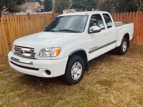 Used 2003 Toyota Tundra SR5 RWD image 1