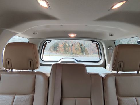 Used 2008 Ford Expedition XLT image 11