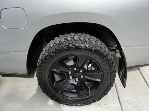 Used 2023 RAM 1500 Big Horn image 4