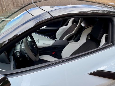 Used 2024 Chevrolet Corvette Z06 w/ Battery Protection Package image 17