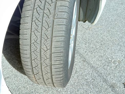 Used 2008 Toyota Camry XLE image 8